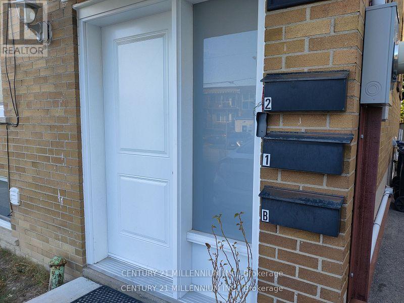 MAIN - 59 GARTHDALE COURT, Toronto, Ontario