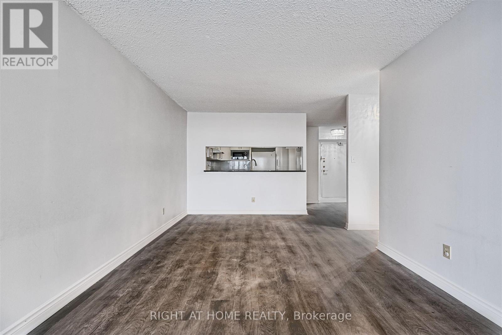 1011 - 275 Bamburgh Circle, Toronto, Ontario  M1W 3X4 - Photo 16 - E12759394