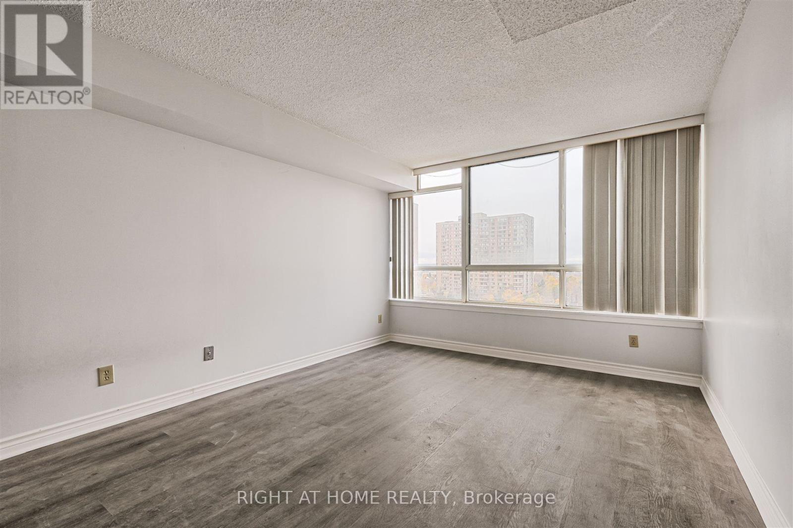 1011 - 275 Bamburgh Circle, Toronto, Ontario  M1W 3X4 - Photo 17 - E12759394