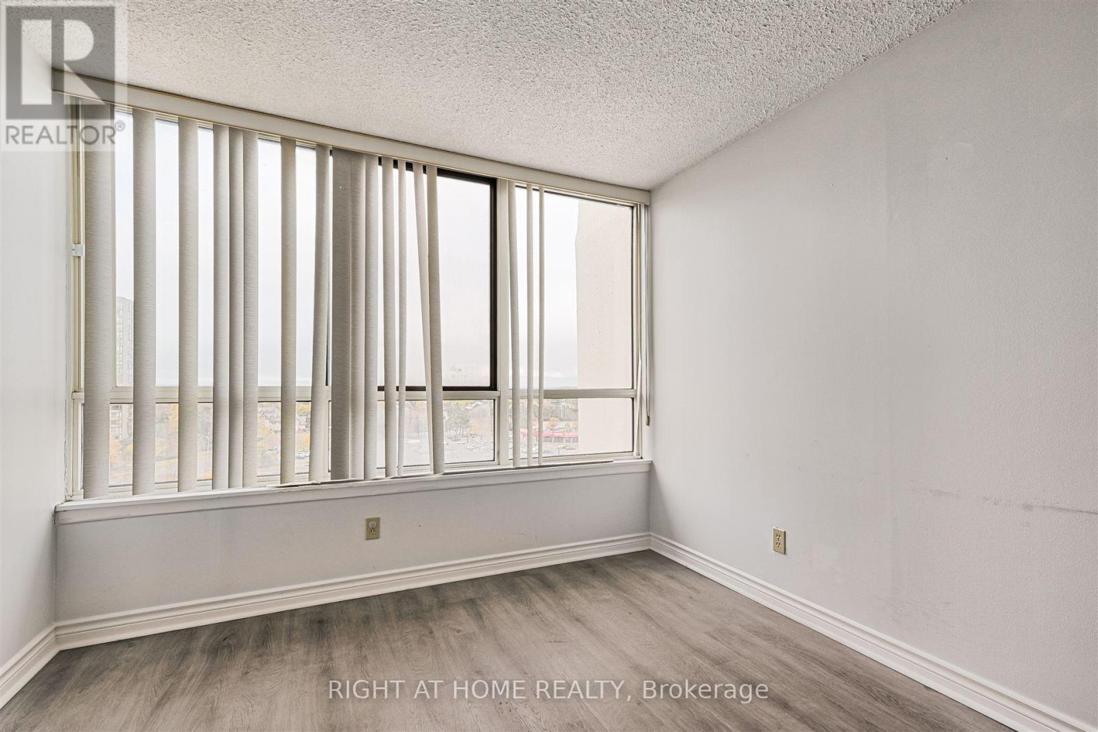 1011 - 275 Bamburgh Circle, Toronto, Ontario  M1W 3X4 - Photo 21 - E12759394