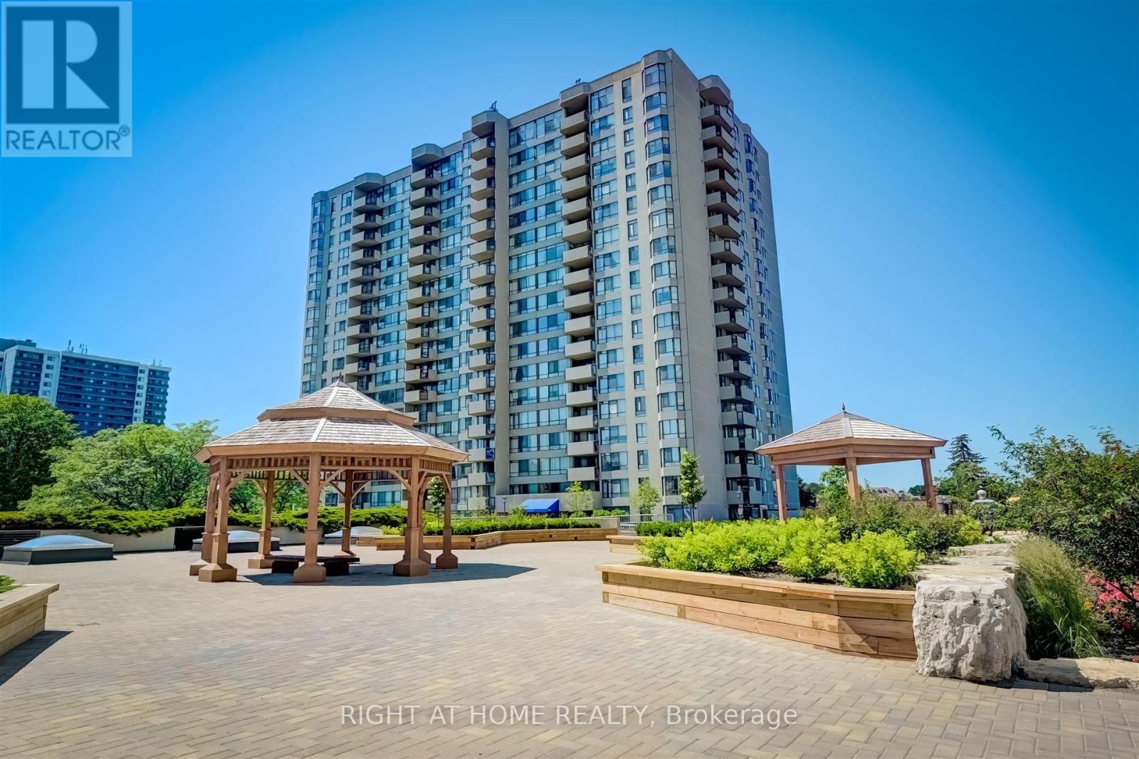 1011 - 275 Bamburgh Circle, Toronto, Ontario  M1W 3X4 - Photo 6 - E12759394