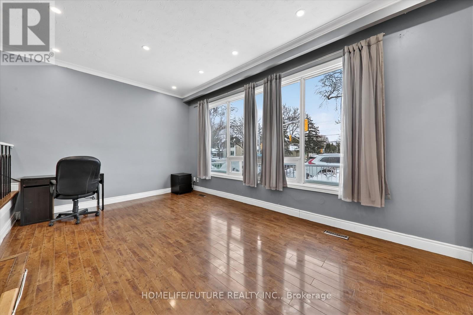 346 Bellamy Road N, Toronto, Ontario  M1H 1E8 - Photo 9 - E12759440