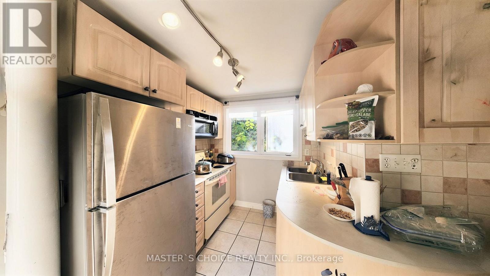 6 Shasta Drive, Vaughan, Ontario  L4J 1Z5 - Photo 19 - N12759444