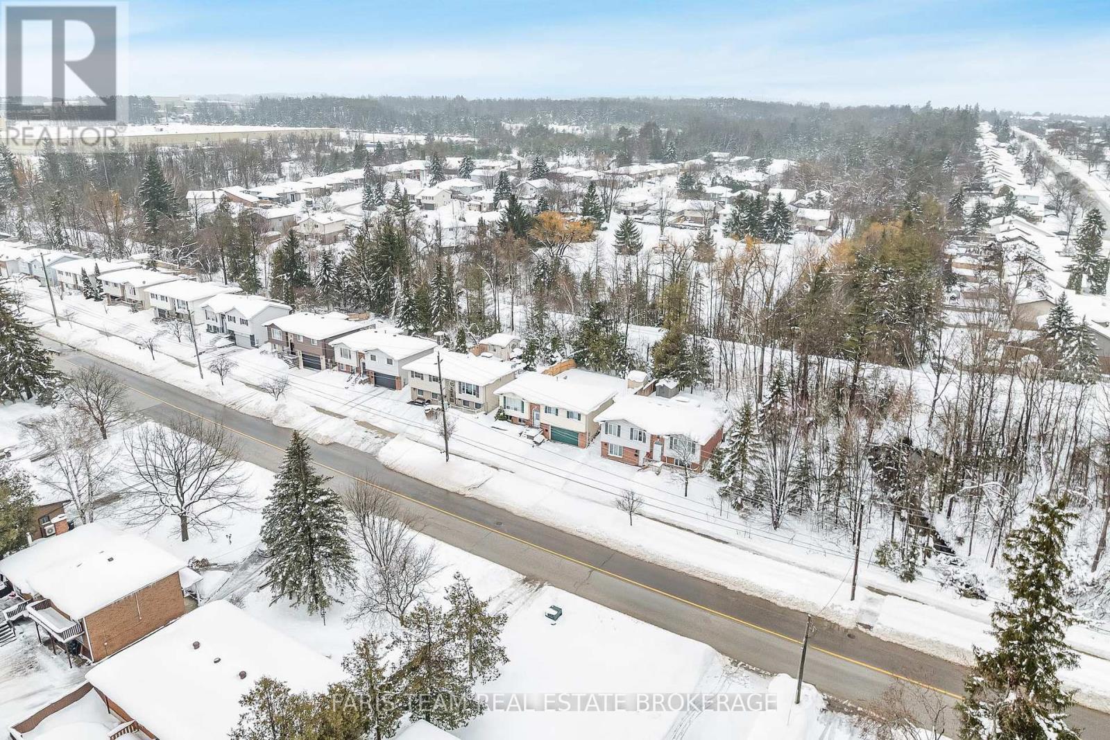 214 Huronia Road, Barrie (Painswick North), Ontario  L4N 8A7 - Photo 36 - S12759442