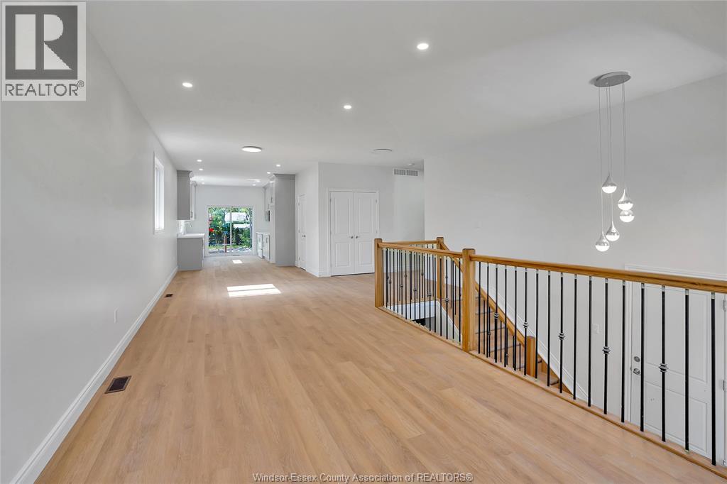 720 Grand Marais East Unit# Upper, Windsor, Ontario  N8X 3H8 - Photo 6 - 26002611