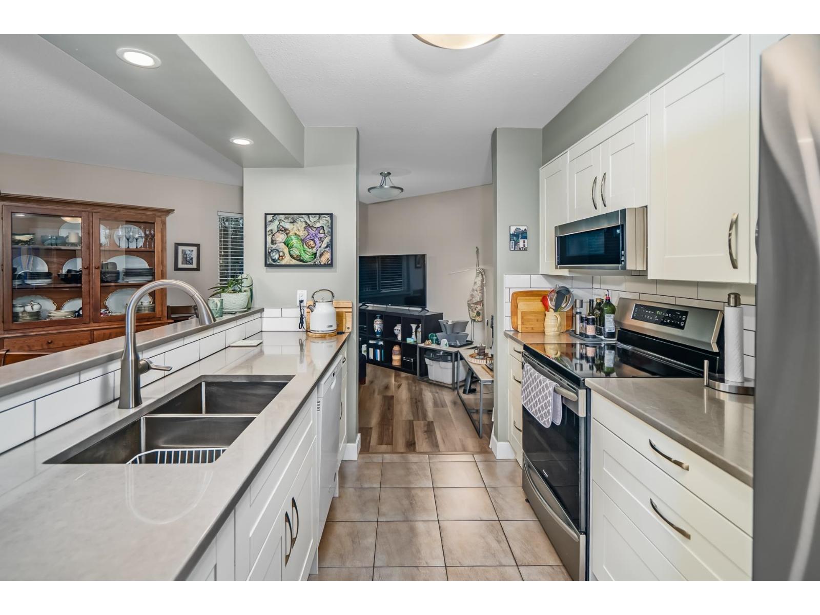 105 1755 Salton Road, Abbotsford, British Columbia  V2S 7C5 - Photo 5 - R3086735