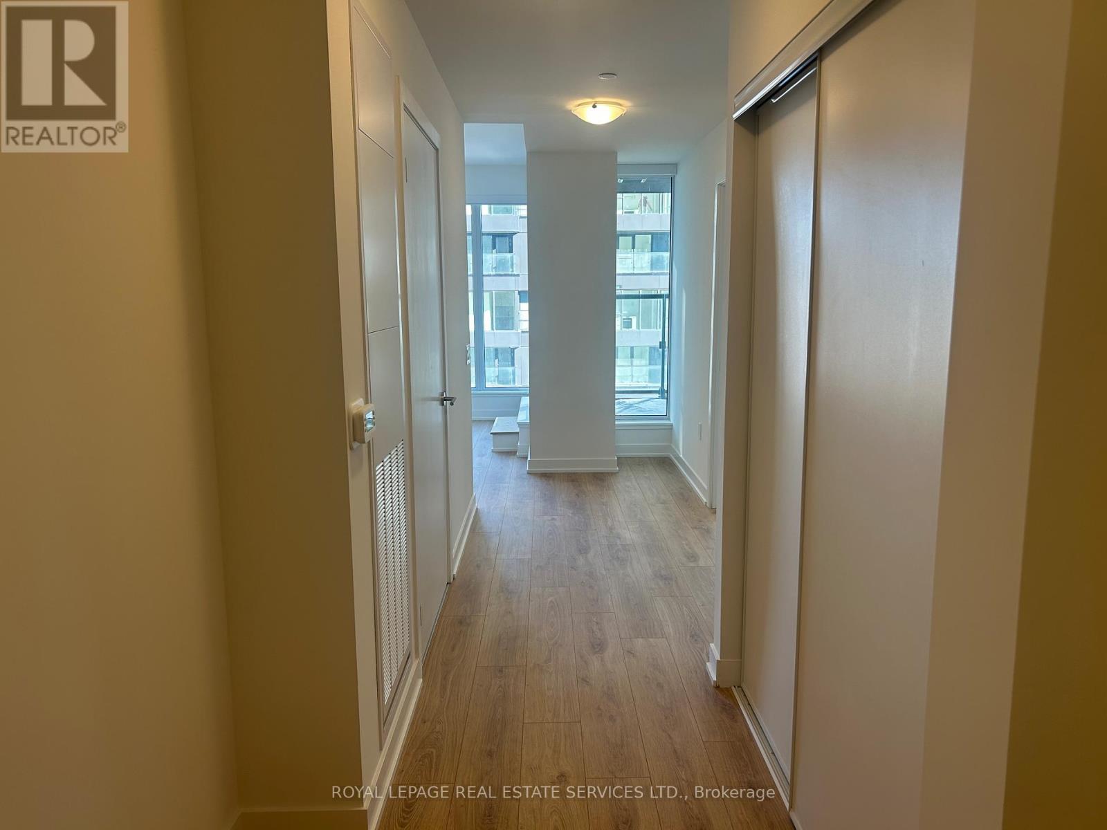 1211 - 1 Quarrington Lane, Toronto, Ontario  M3C 0S4 - Photo 11 - C12717308