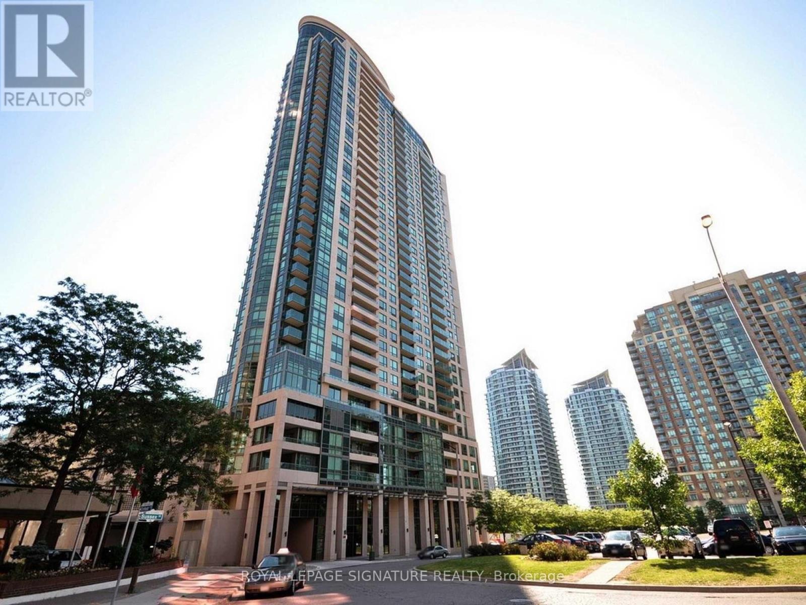 1708 - 208 Enfield Place, Mississauga, Ontario  L5B 0G8 - Photo 2 - W12755528