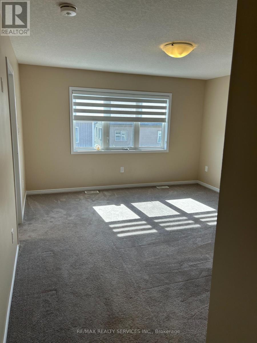 47 Blacksmith Drive, Woolwich, Ontario  N0B 1M0 - Photo 14 - X12755850