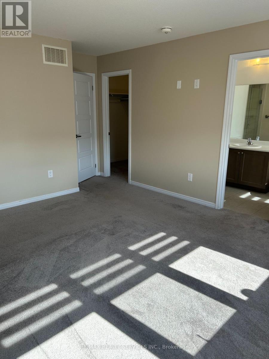 47 Blacksmith Drive, Woolwich, Ontario  N0B 1M0 - Photo 12 - X12755850