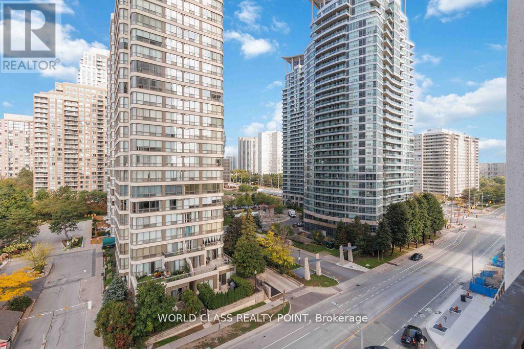 710 - 36 Elm Drive, Mississauga, Ontario  L5B 0N3 - Photo 4 - W12759364