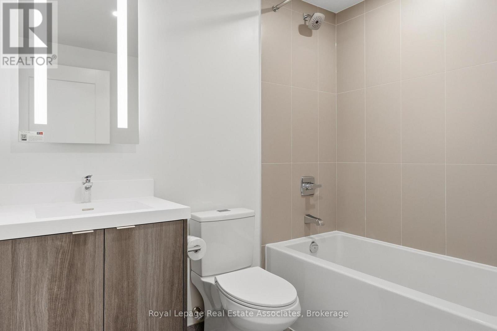 1415 - 60 Central Park Roadway, Toronto, Ontario  M9A 3K1 - Photo 15 - W12759374