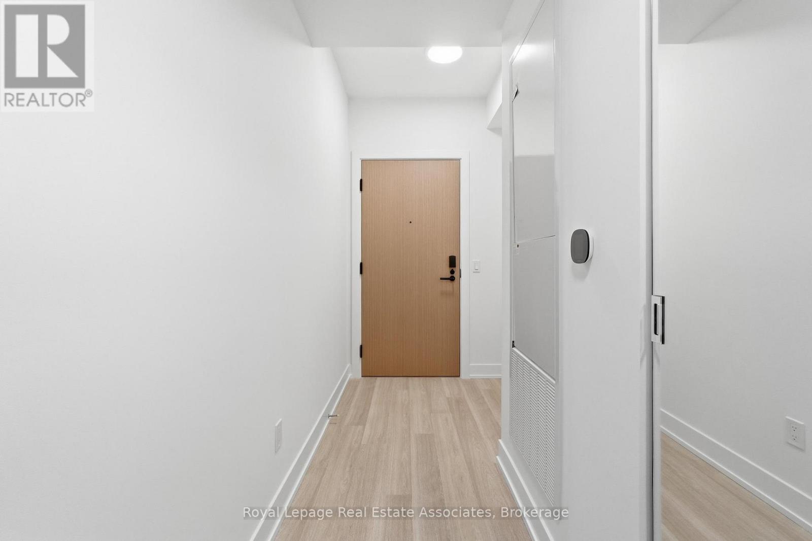 1415 - 60 Central Park Roadway, Toronto, Ontario  M9A 3K1 - Photo 18 - W12759374