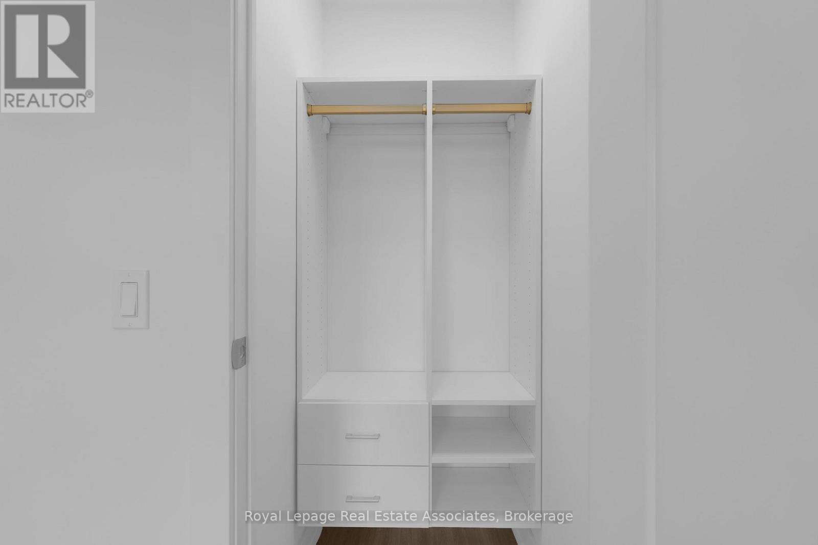 414 - 60 Central Park Roadway, Toronto, Ontario  M9A 3K1 - Photo 18 - W12759390