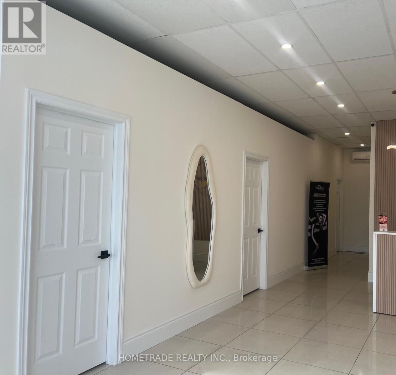 3428 Lake Shore Boulevard W, Toronto, Ontario  M8W 1N3 - Photo 4 - W12759436