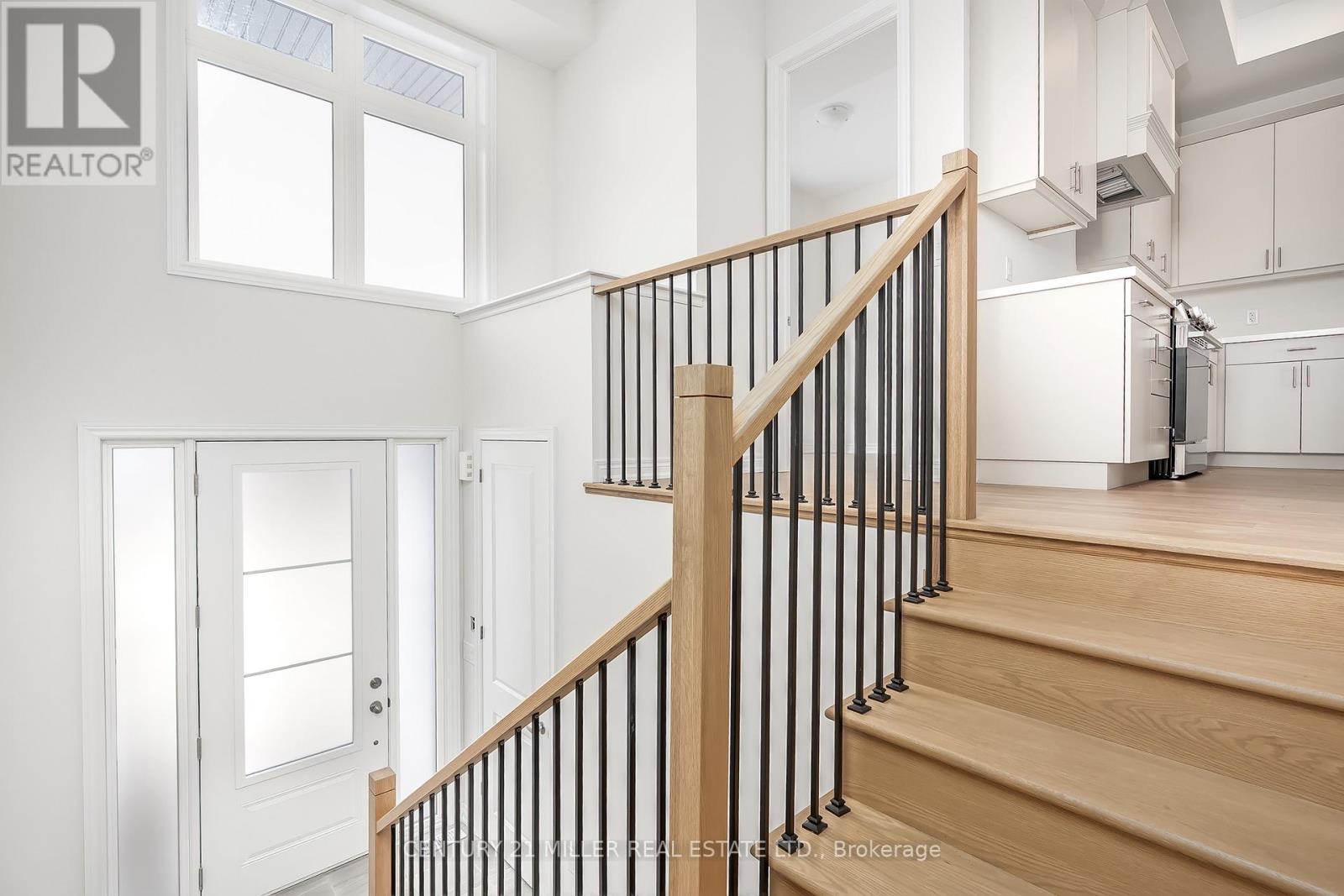 3193 Sixth Line, Oakville, Ontario  L6H 0V8 - Photo 4 - W12759460