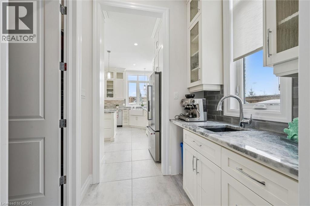 263 Chestnut Ridge, Waterloo, Ontario  N2K 0E6 - Photo 12 - 40798867