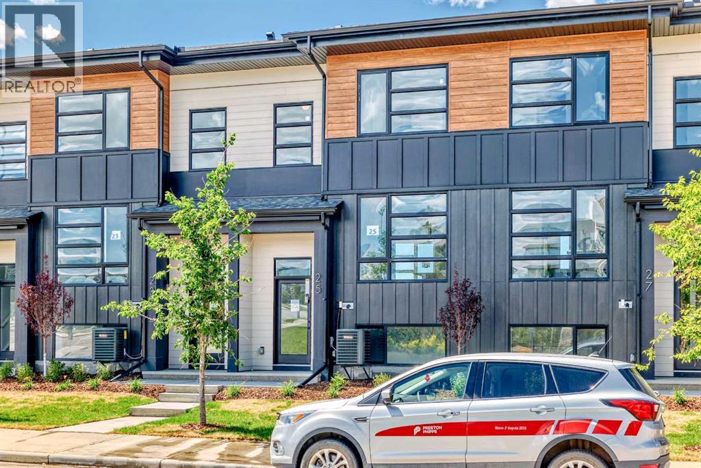 23 Lucas Way Nw, Calgary, Alberta  T3P 2C7 - Photo 33 - A2279180