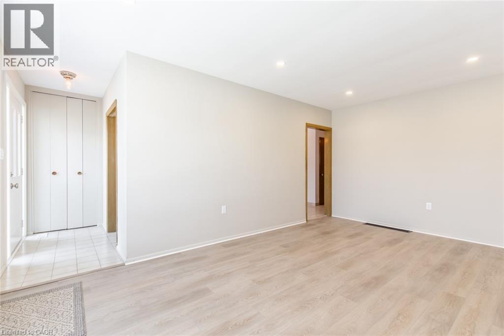 249 West 33rd Street Unit# 1, Hamilton, Ontario  L9C 5J7 - Photo 4 - 40802951