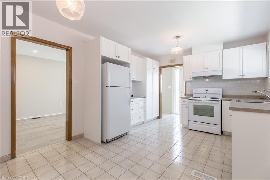 249 West 33rd Street Unit# 1, Hamilton, Ontario  L9C 5J7 - Photo 9 - 40802951