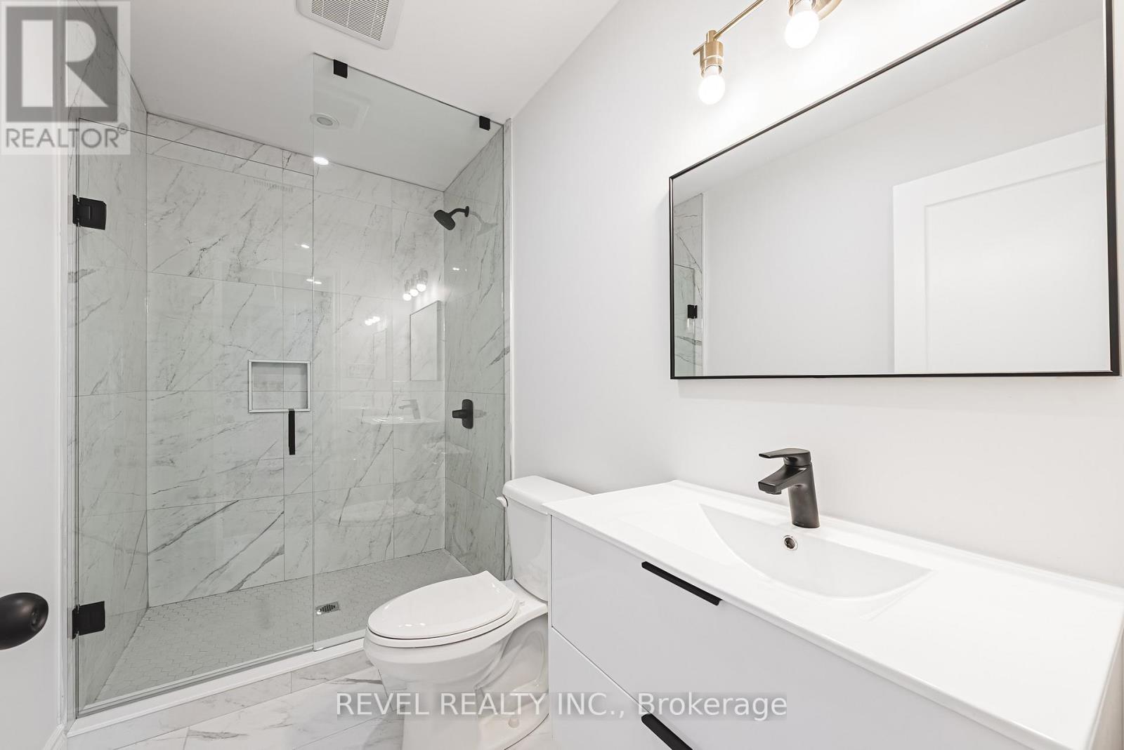 1127 Main Street E, Hamilton, Ontario  L8M 1P2 - Photo 35 - X12759474