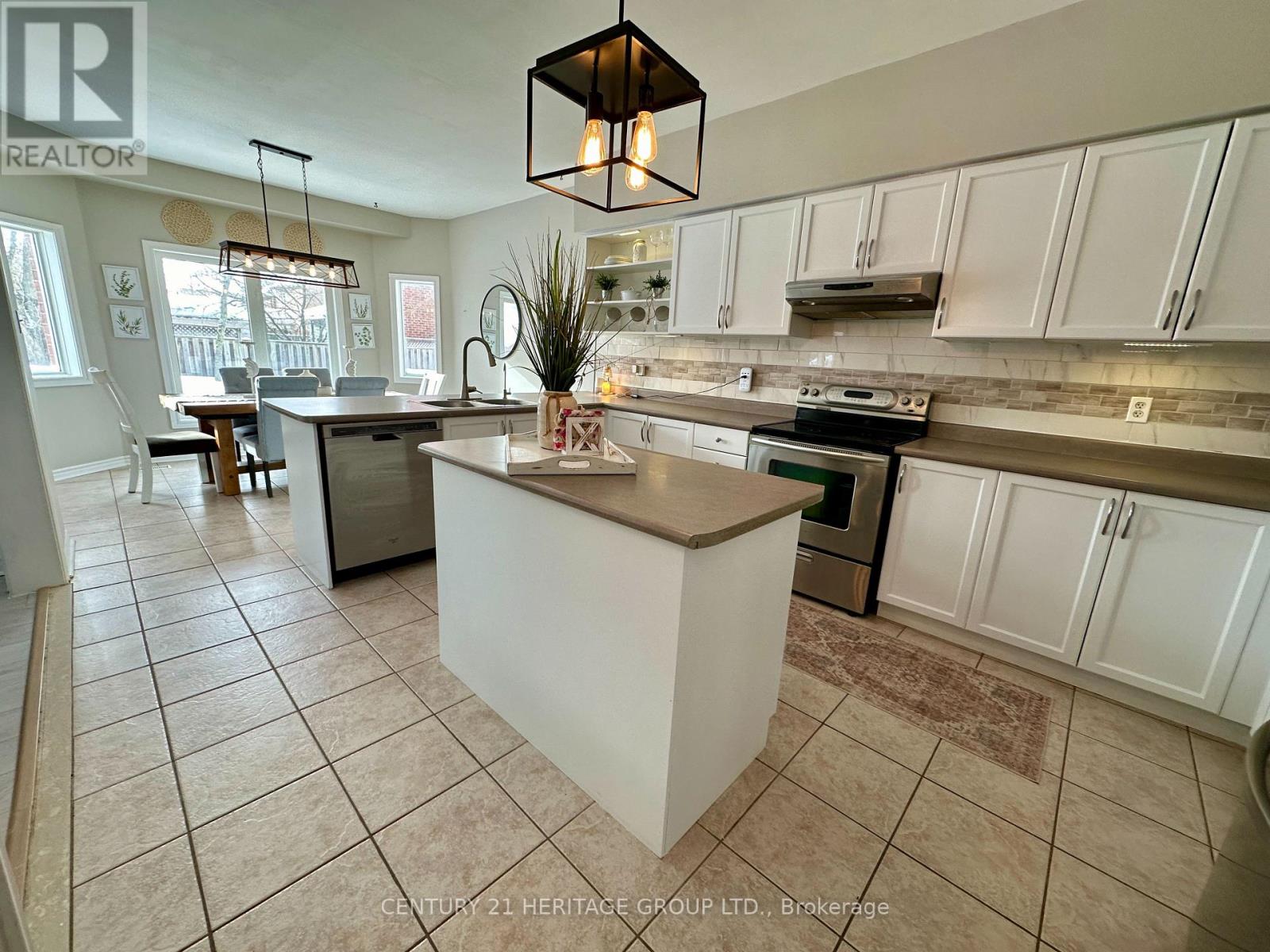 112 Herrema Boulevard, Uxbridge, Ontario  L9P 1X6 - Photo 11 - N12747434