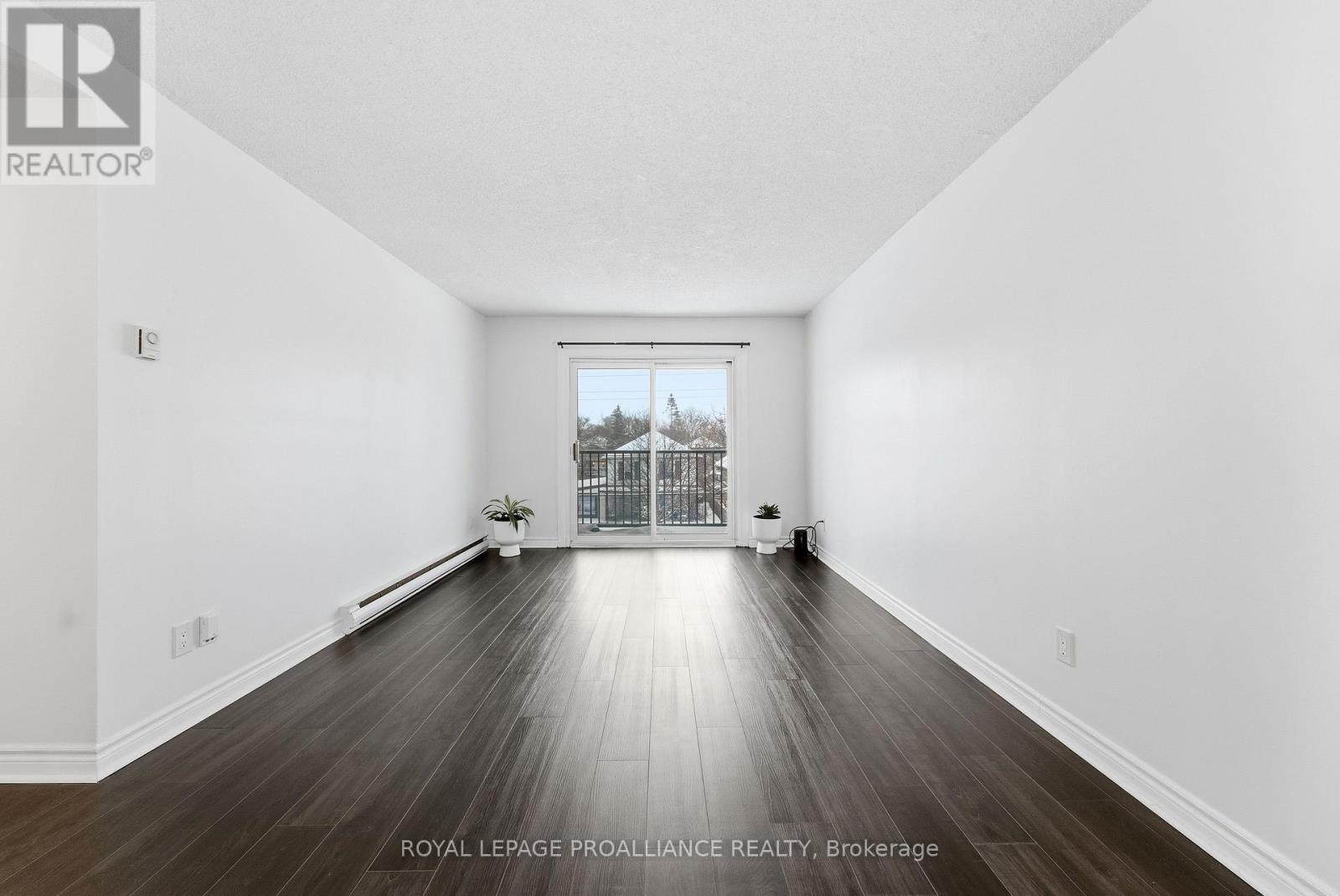 3 - 80 Grier Street, Belleville, Ontario  K8P 3A3 - Photo 8 - X12668986