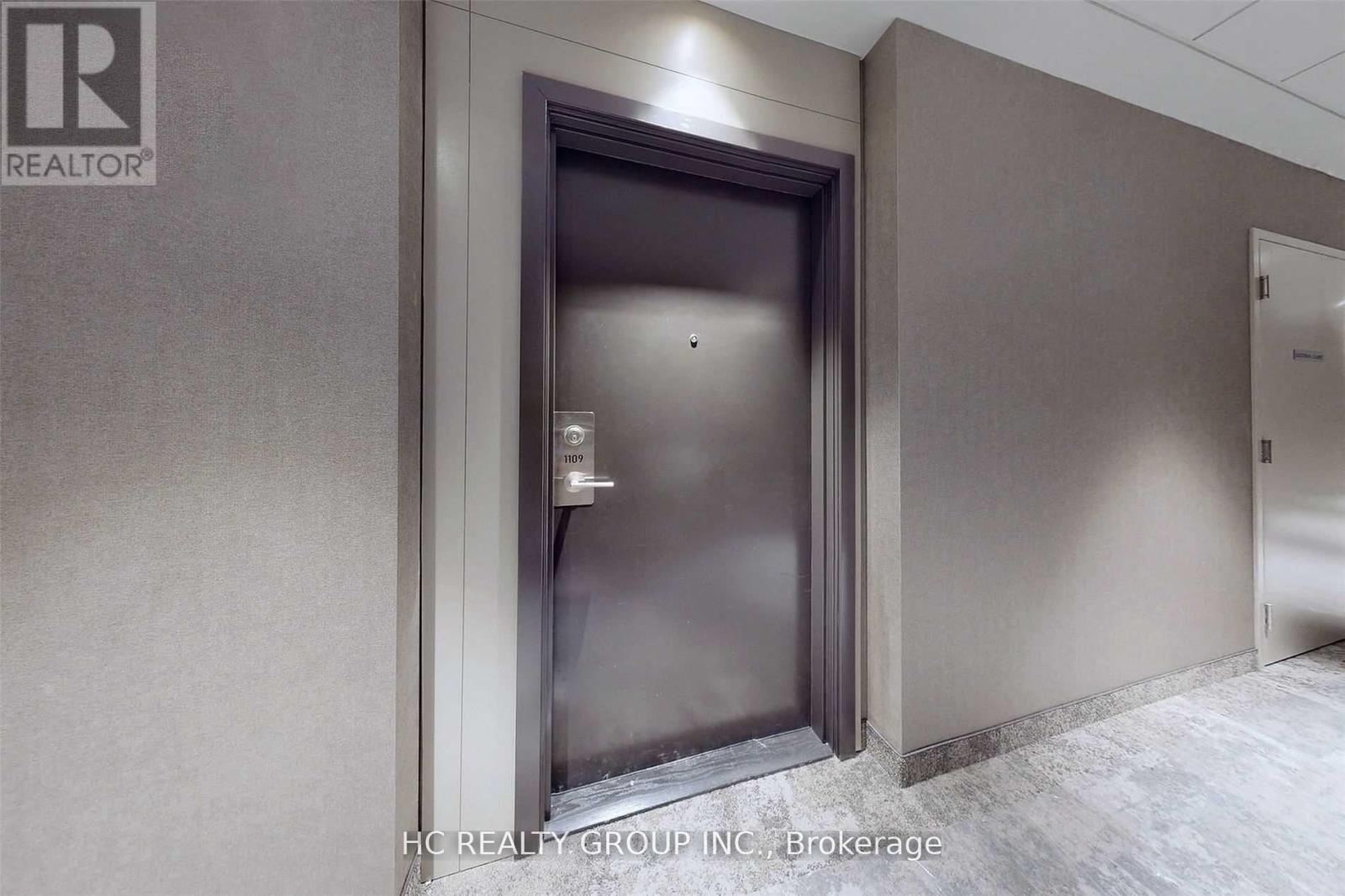 1109 - 10 Honeycrisp Crescent, Vaughan (Vaughan Corporate Centre), Ontario  L4K 0M7 - Photo 3 - N12727882