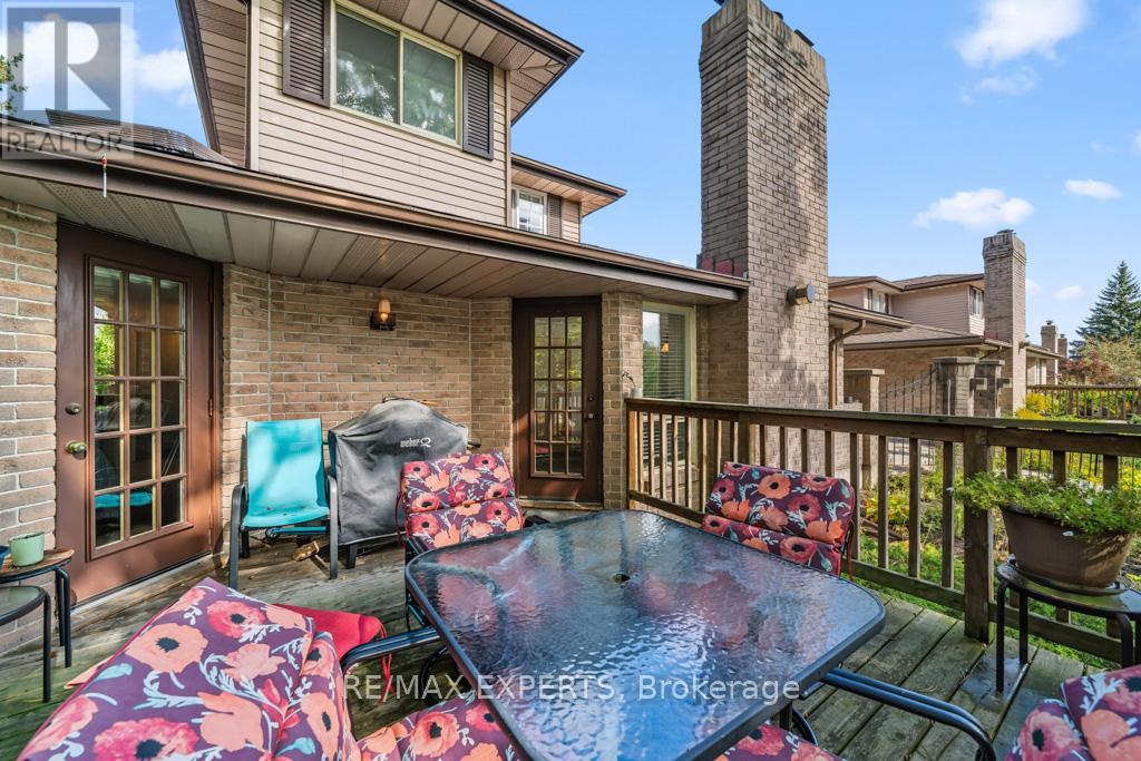 5 - 460 Beechwood Place, Waterloo, Ontario  N2T 1Z1 - Photo 31 - X12442722
