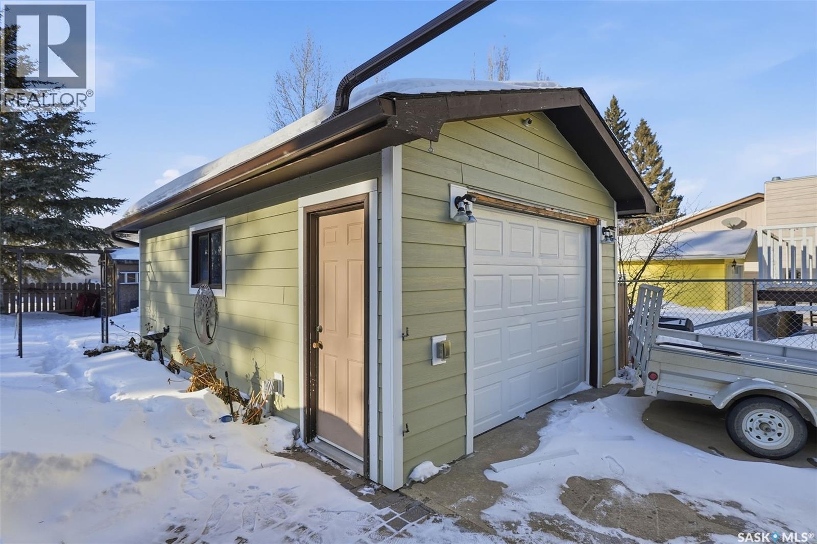 3441 12th Avenue E, Prince Albert, Saskatchewan  S6V 7G6 - Photo 34 - SK027898