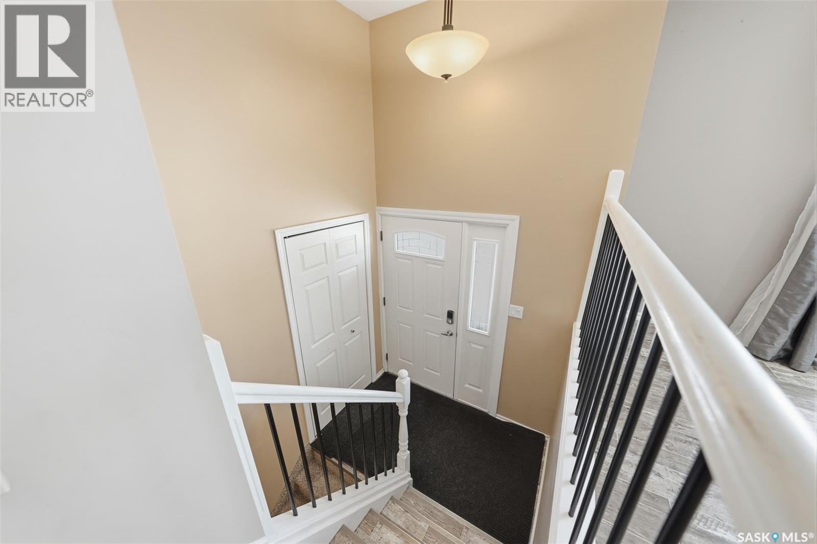 3441 12th Avenue E, Prince Albert, Saskatchewan  S6V 7G6 - Photo 3 - SK027898