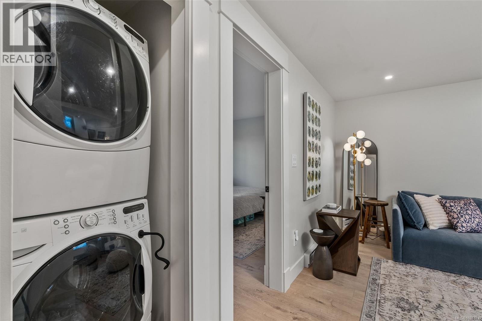 361 Arnold Ave, Victoria, British Columbia  V8S 3L6 - Photo 74 - 1024874