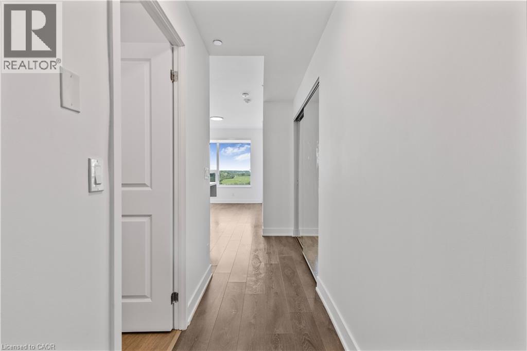 297 Oak Walk Drive Unit# 906, Oakville, Ontario  L6H 6Z3 - Photo 14 - 40799729