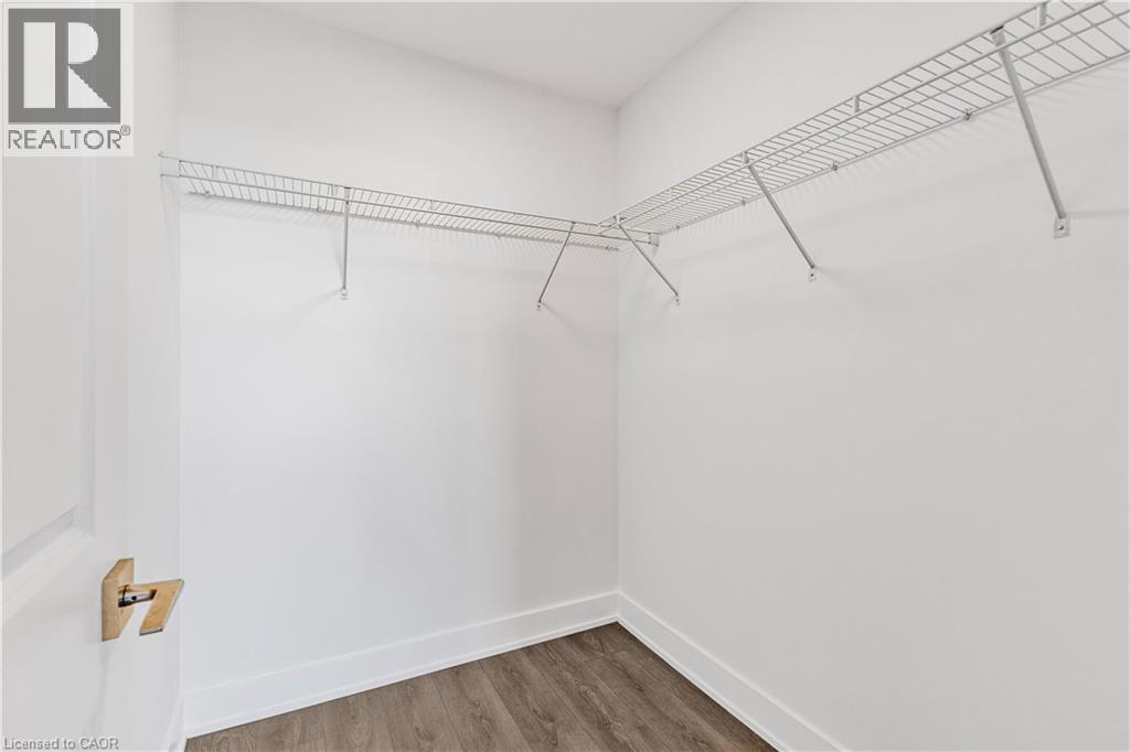 297 Oak Walk Drive Unit# 906, Oakville, Ontario  L6H 6Z3 - Photo 26 - 40799729