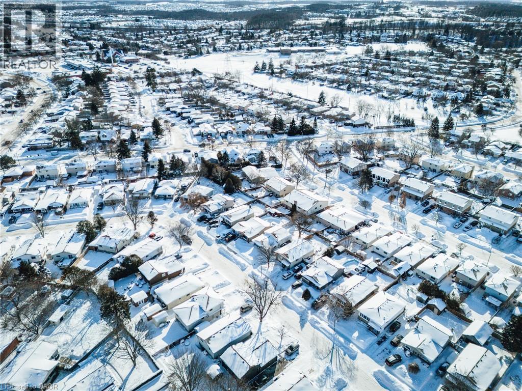 190 Broken Oak Crescent, Kitchener, Ontario  N2N 1N7 - Photo 13 - 40801334