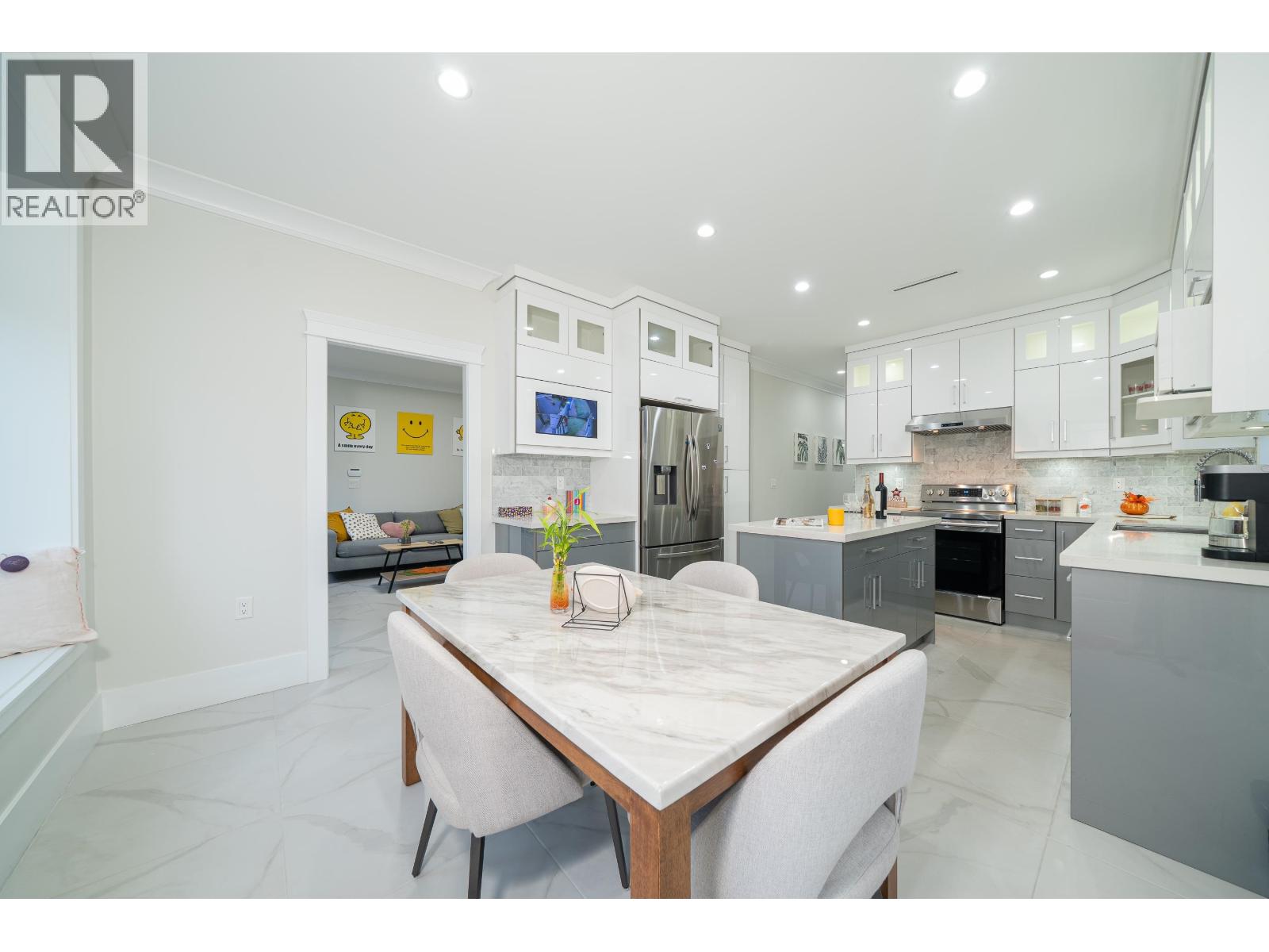 5180 Lorraine Avenue, Burnaby, British Columbia  V5G 2S4 - Photo 13 - R3086091