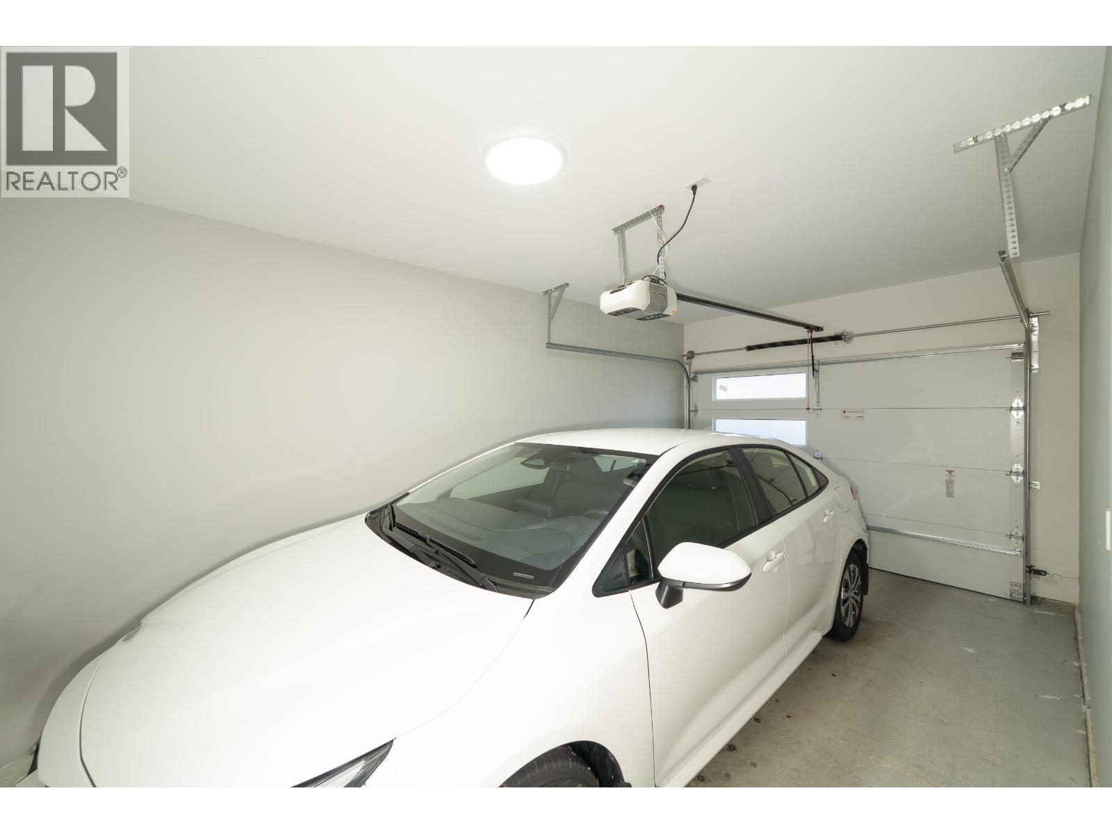 5180 Lorraine Avenue, Burnaby, British Columbia  V5G 2S4 - Photo 23 - R3086091