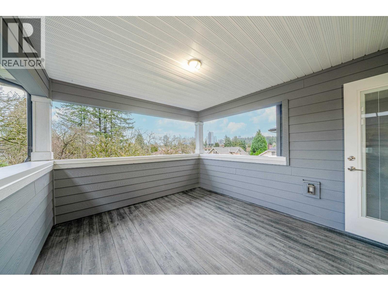 5180 Lorraine Avenue, Burnaby, British Columbia  V5G 2S4 - Photo 18 - R3086091