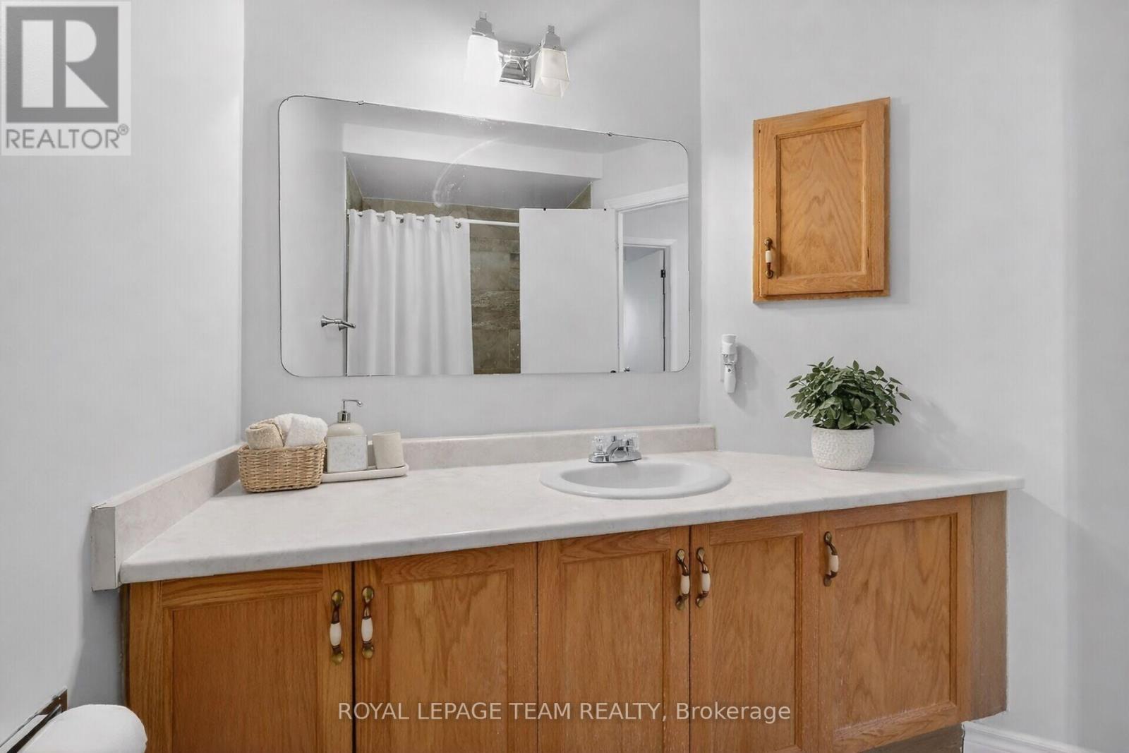 42 Oakhaven Private S, Ottawa, Ontario  K1K 4K1 - Photo 29 - X12759538