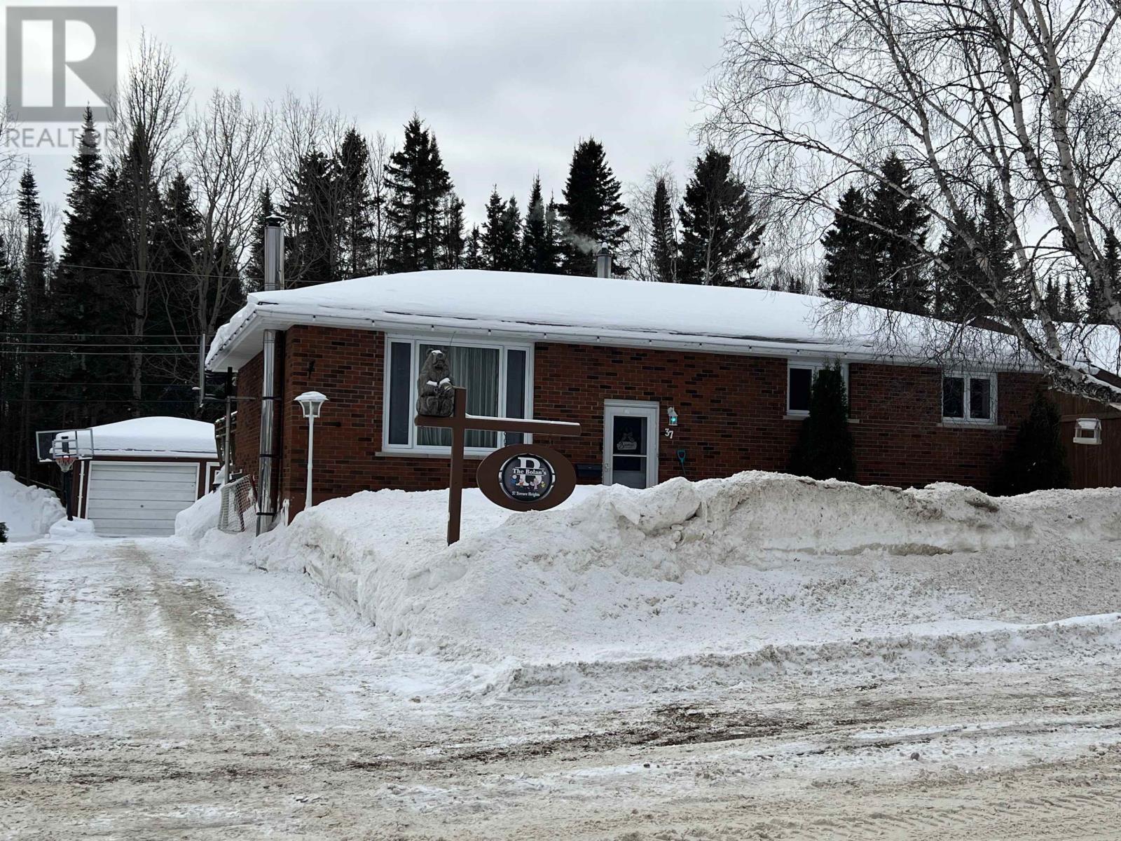 37 Terrace Heights, Terrace Bay, Ontario  P0T 2W0 - Photo 30 - TB2600163