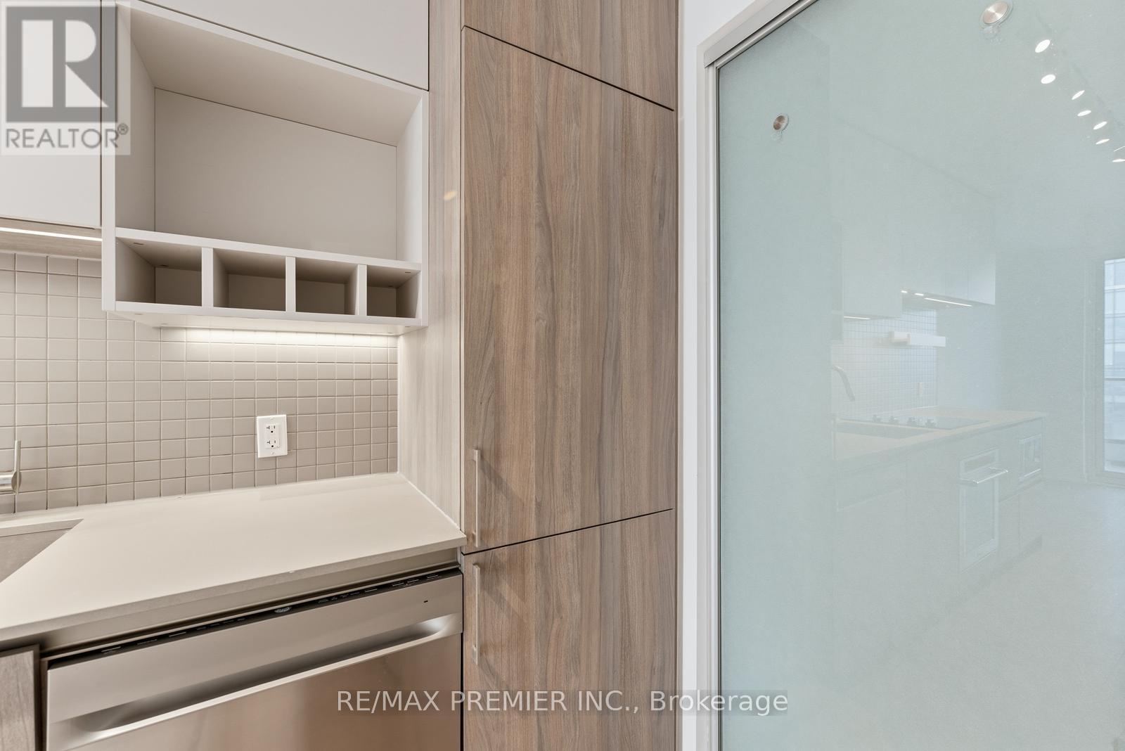 4303 - 950 Portage Parkway, Vaughan, Ontario  L4K 0L1 - Photo 13 - N12759172