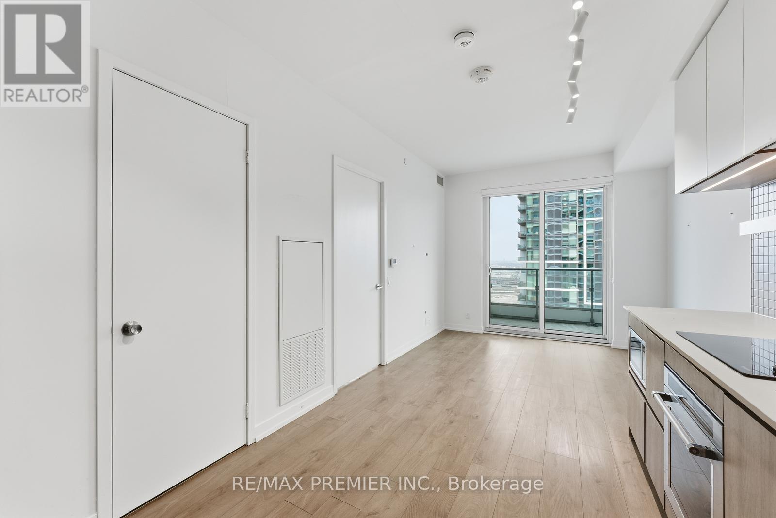 4303 - 950 Portage Parkway, Vaughan, Ontario  L4K 0L1 - Photo 15 - N12759172