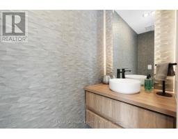 2167 RICE AVENUE, Ottawa, Ontario