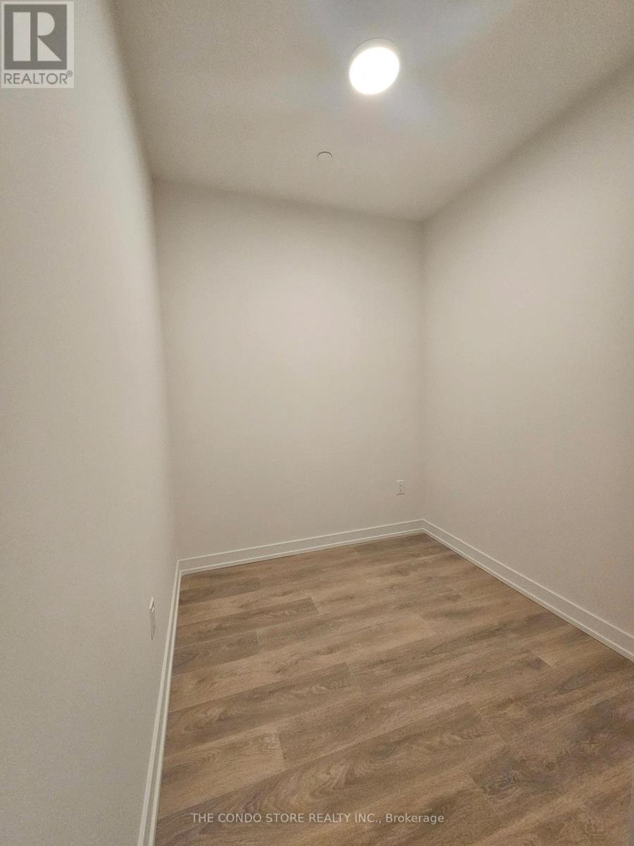 514 - 181 Sterling Road, Toronto, Ontario  M6R 2B2 - Photo 8 - C12759498