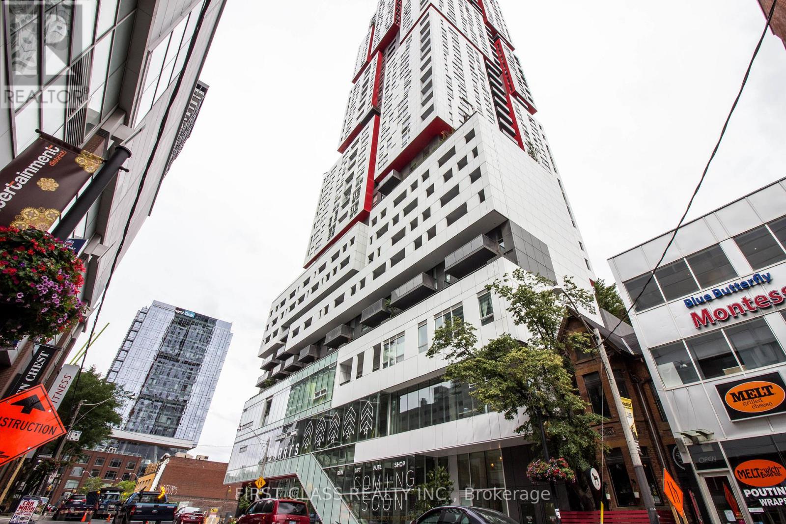 1410 - 318 RICHMOND STREET W, Toronto, Ontario