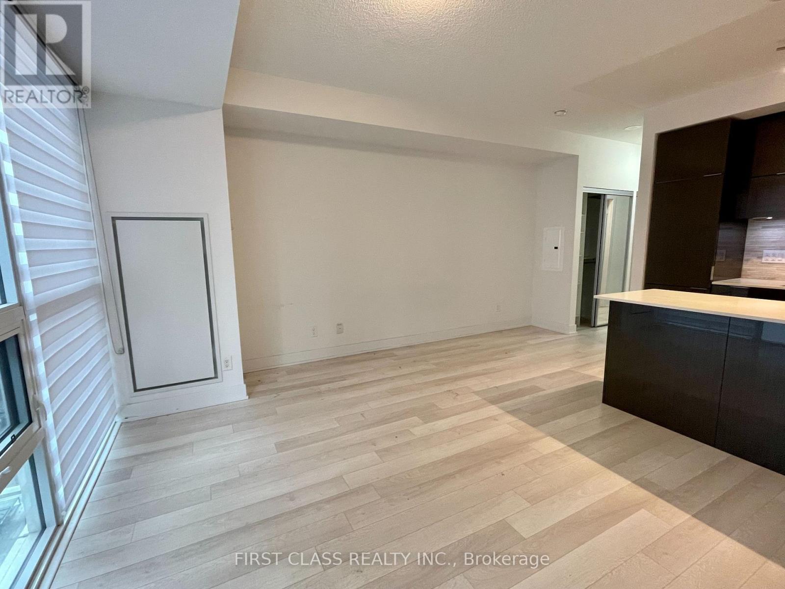 1410 - 318 Richmond Street W, Toronto, Ontario  M5V 0B4 - Photo 4 - C12759518