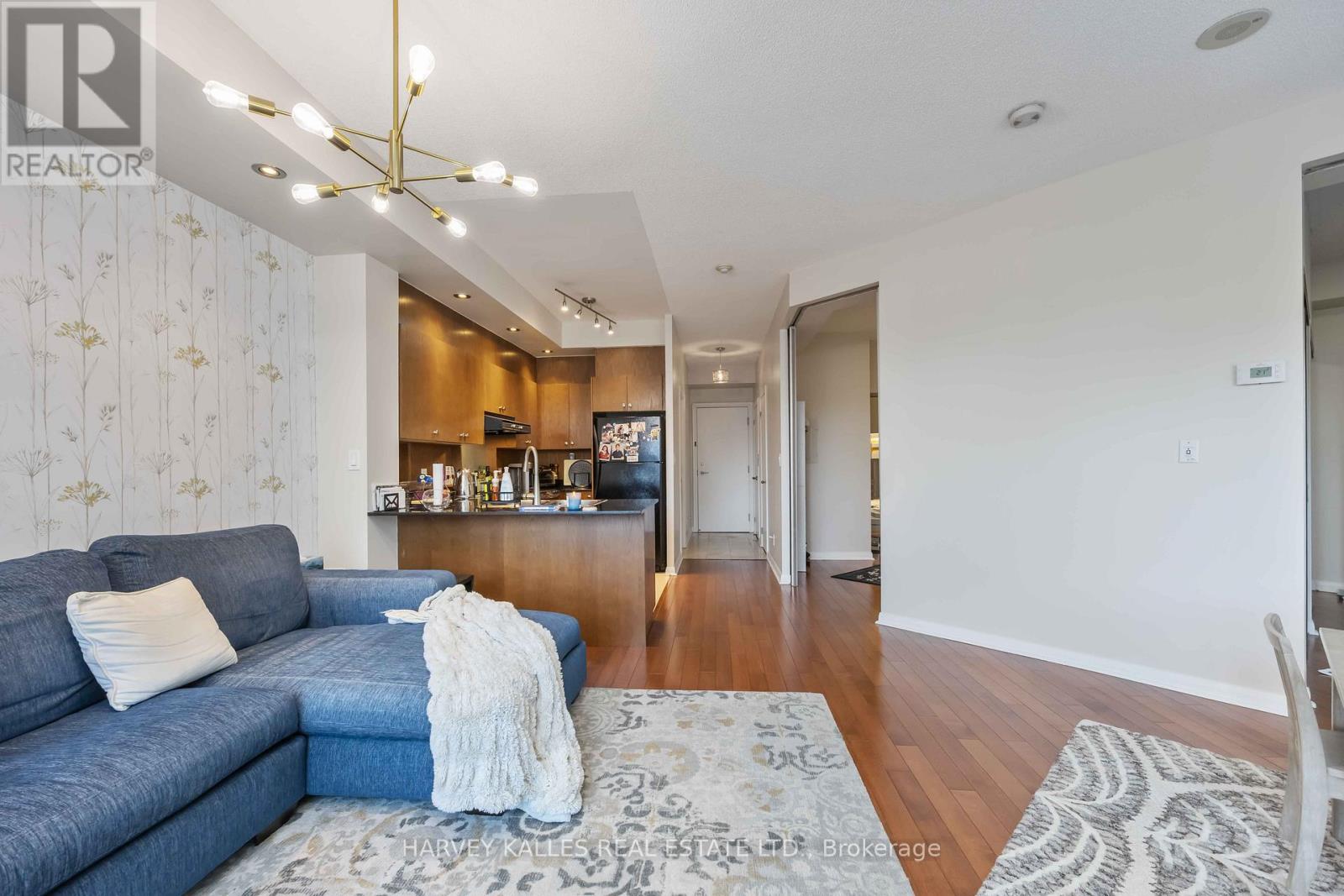 601 - 18 Beverley Street, Toronto, Ontario  M5T 3L2 - Photo 23 - C12759562