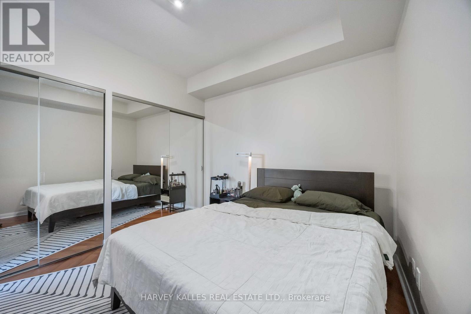 601 - 18 Beverley Street, Toronto, Ontario  M5T 3L2 - Photo 28 - C12759562