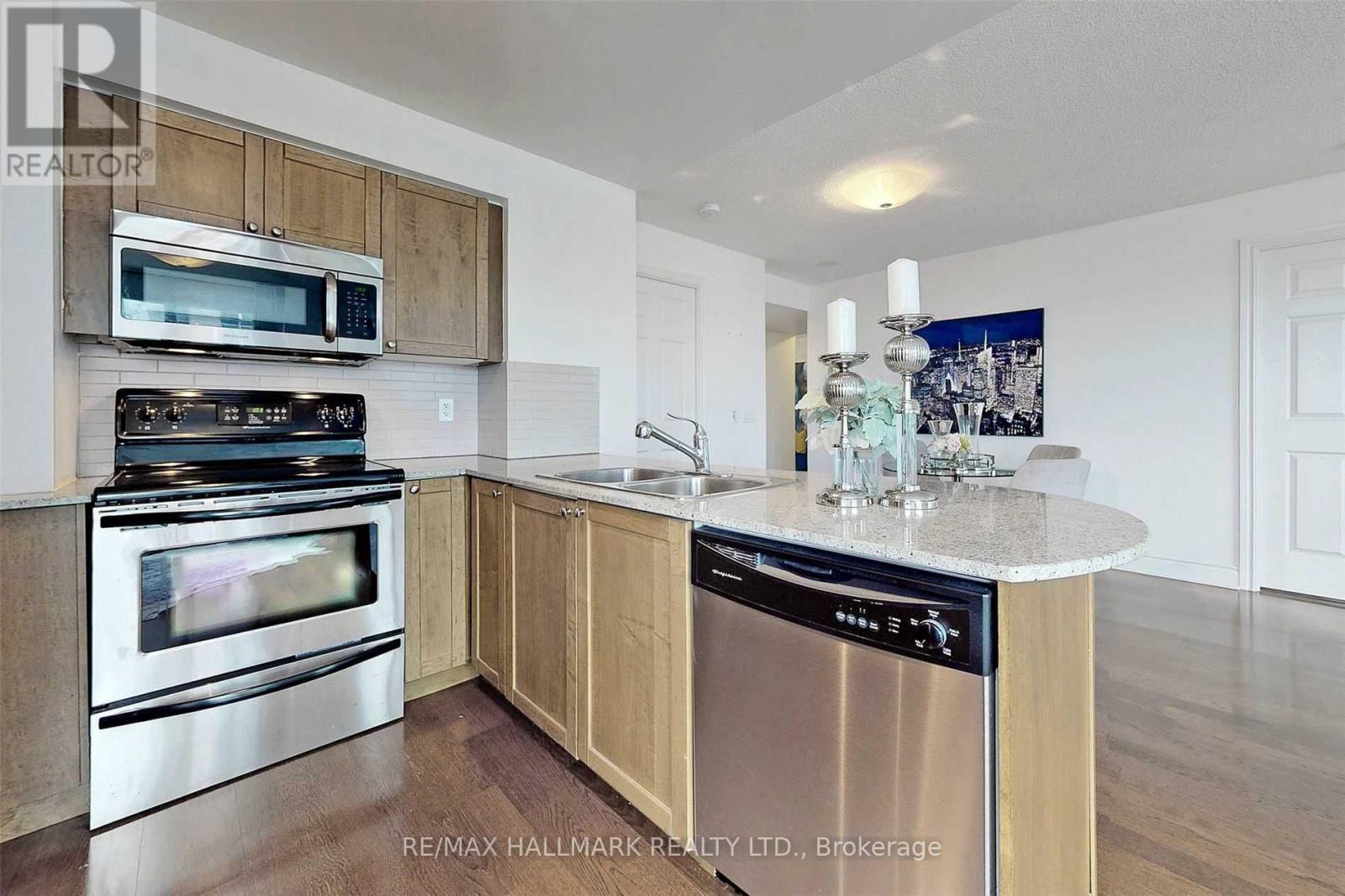 3608 - 736 Bay Street, Toronto, Ontario  M5G 2R3 - Photo 23 - C12759604