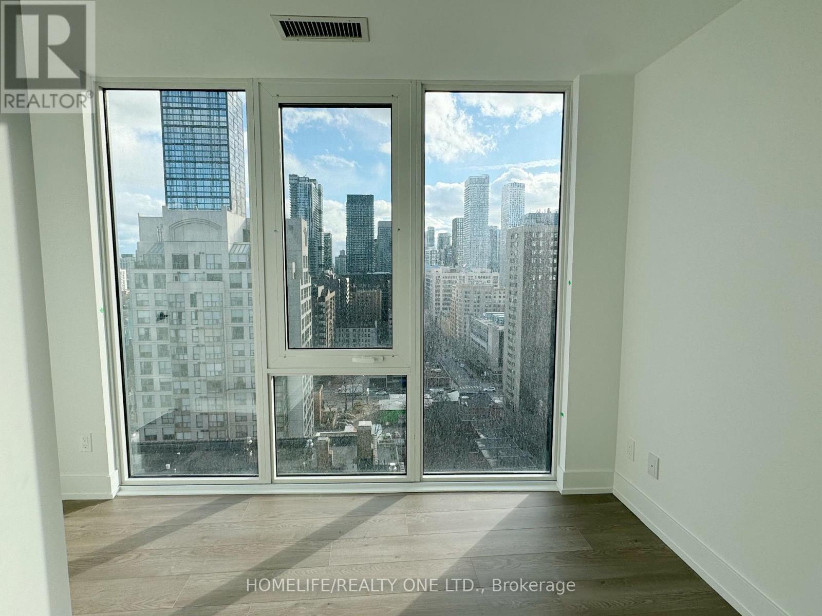 1613 - 308 Jarvis Street, Toronto, Ontario  M5B 0E3 - Photo 3 - C12759608